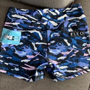 Fleo High Rise Camo Size Small